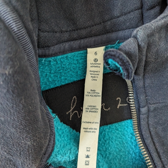 Lululemon Bleu sweater size 6. Removable sleeves to make vest! - Picture 3 of 3